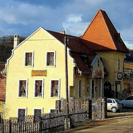 Cserhatvoelgy Panzio