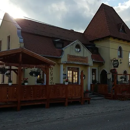 Guest house Cserhatvoelgy Panzio Alsotold