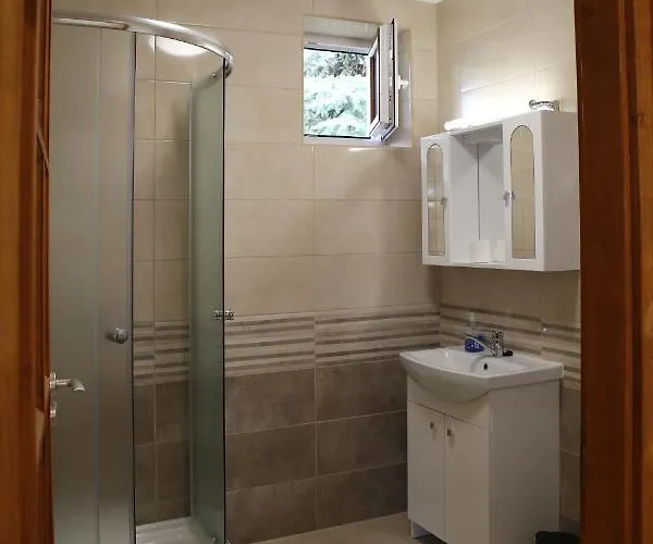 Cserhatvoelgy Panzio بيت ضيافة 3*